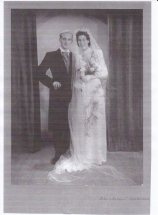 Klik voor foto in apart venster c.l._van_otterlo_met_h.f._v.d._berg.jpg